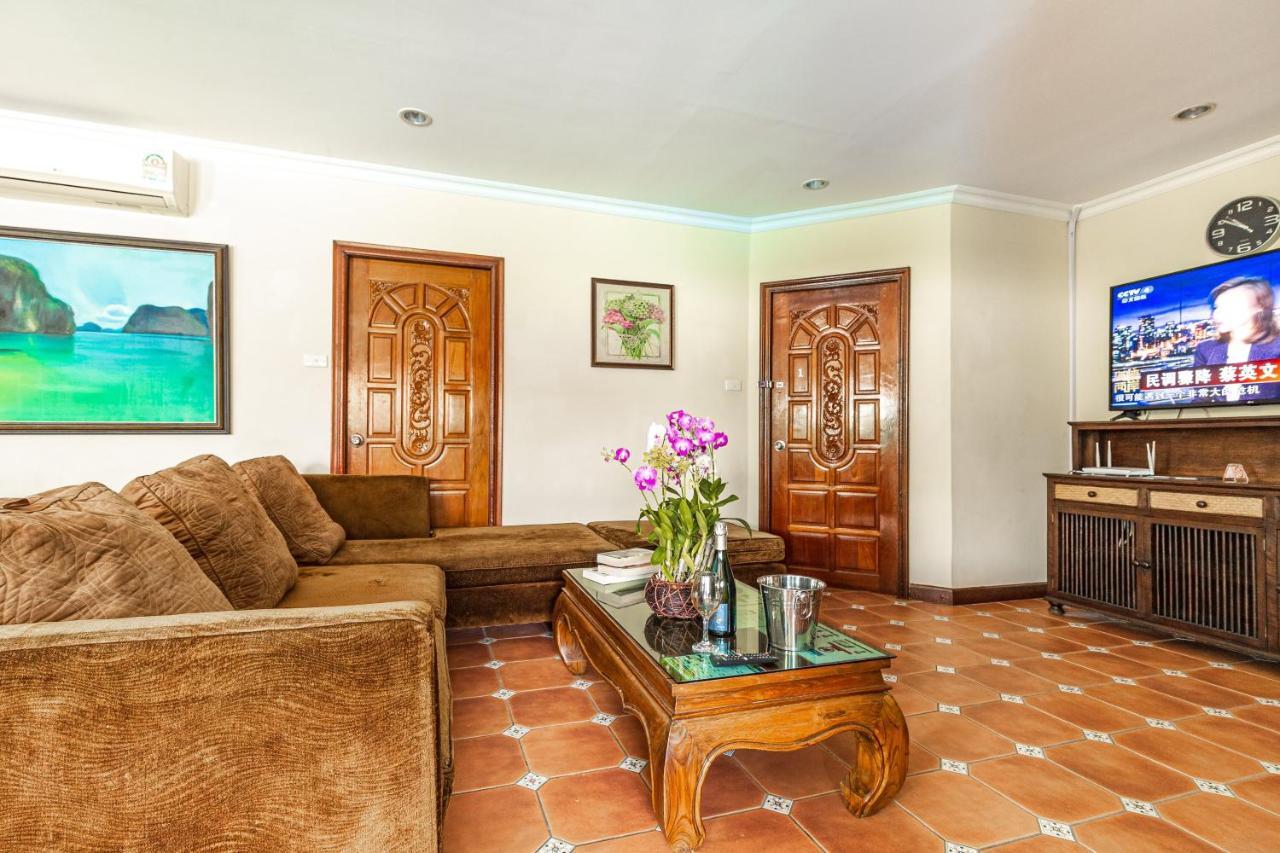 Viewbor Villa - Pattaya Holiday House Walking Street 4 Bedrooms Екстер'єр фото