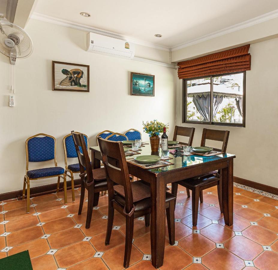 Viewbor Villa - Pattaya Holiday House Walking Street 4 Bedrooms Екстер'єр фото